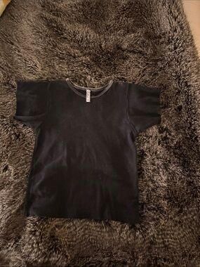 Pretties Venices Black Short-Sleeve OG Baby Tee
